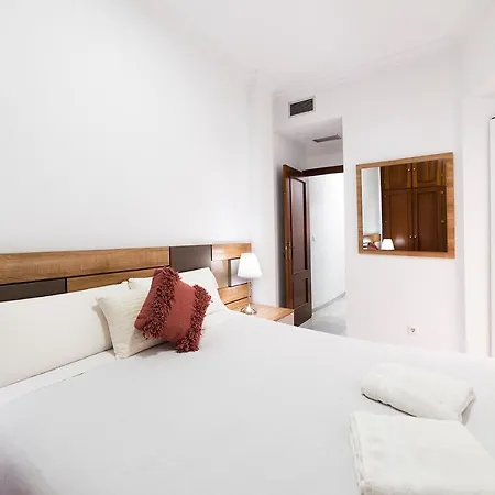 Apartamento Alohamundi Feria Sevilla Exterior foto